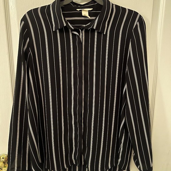 Women’s Chiffon Work Blouse Navy Blue Striped and Buttons - Picture 1 of 2